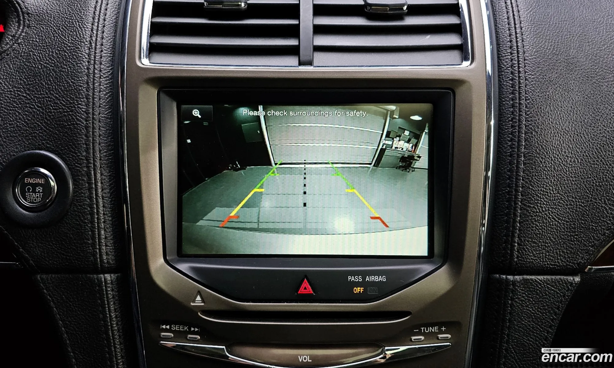Lincoln MKX 2012 — 18
