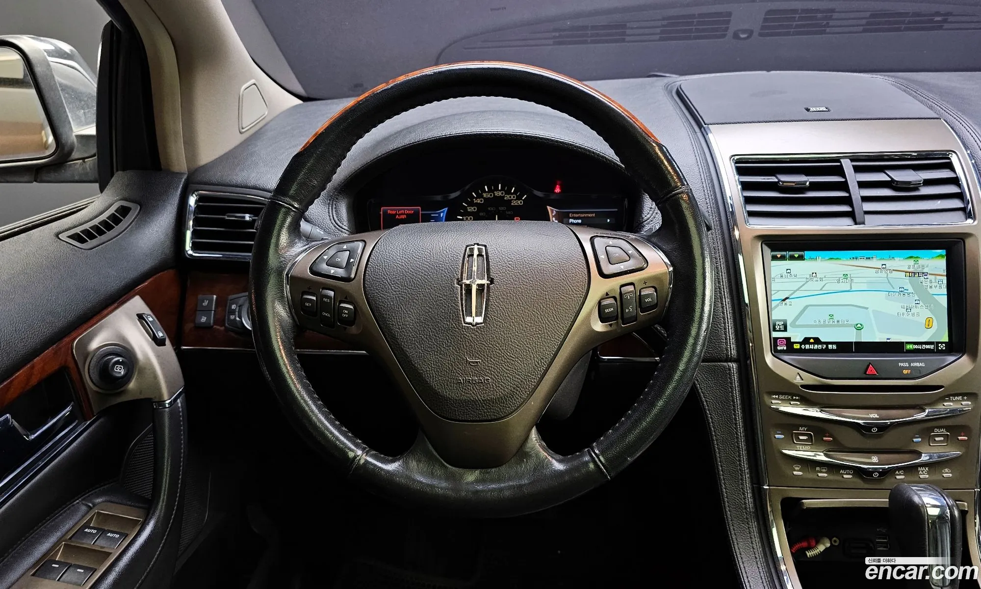 Lincoln MKX 2012 — 2