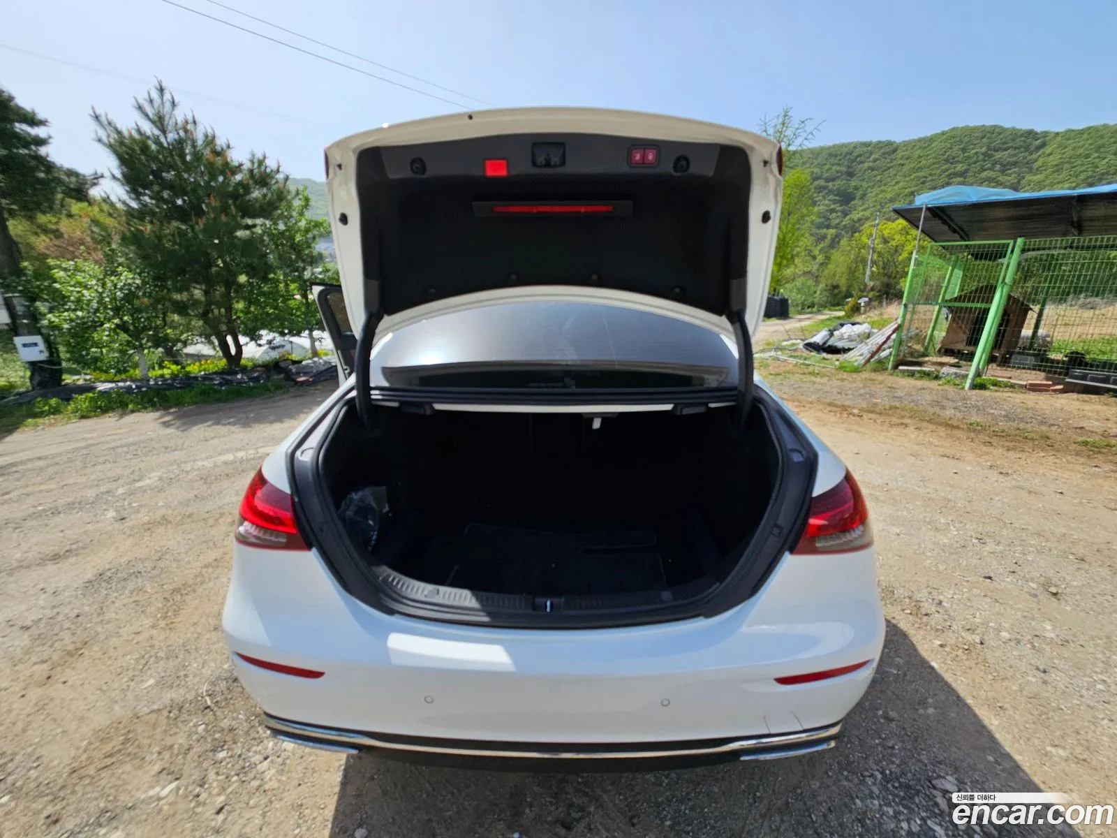 Mercedes-Benz E-Class W213 2022 — 10