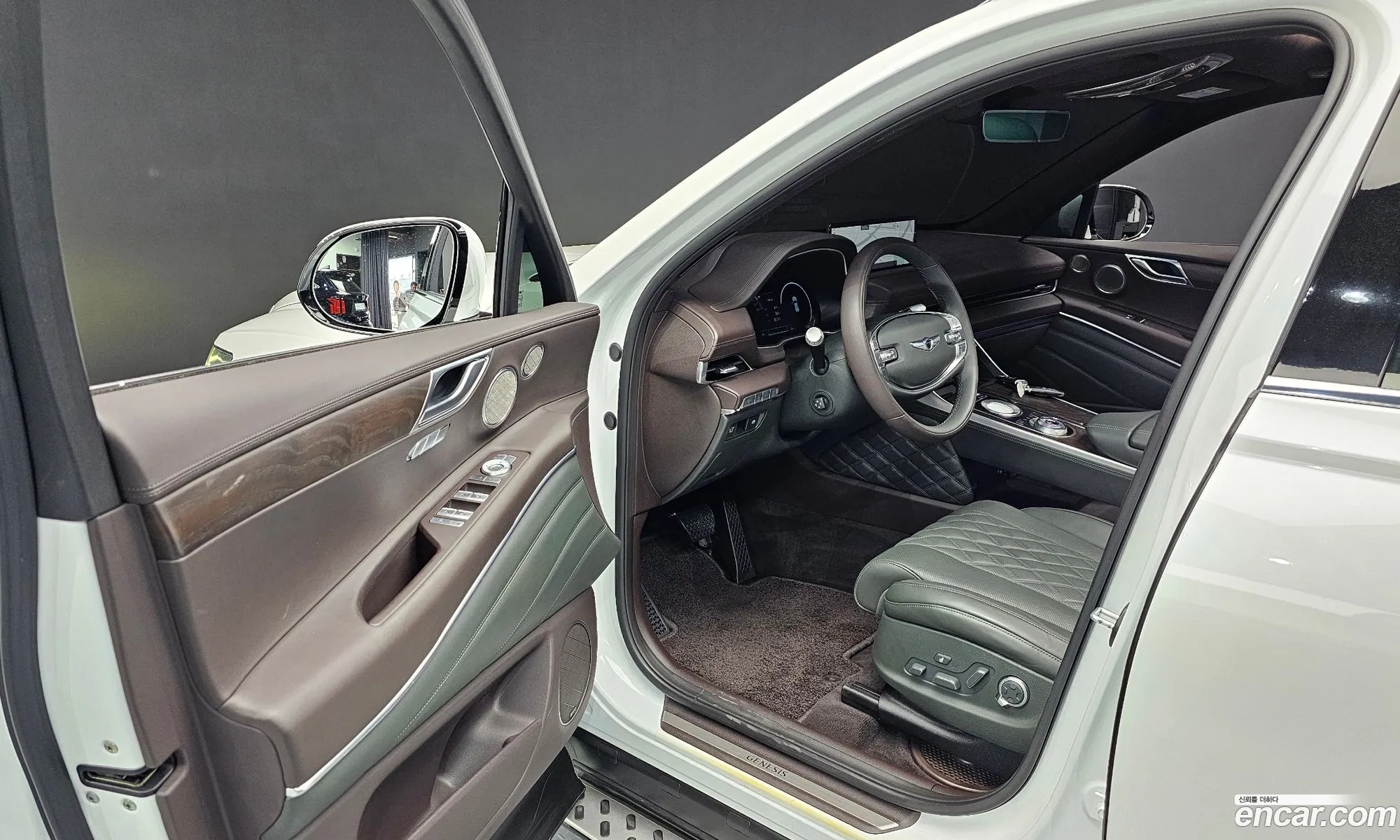Genesis GV80 2020 KMTHC81CDLU007091 — 20