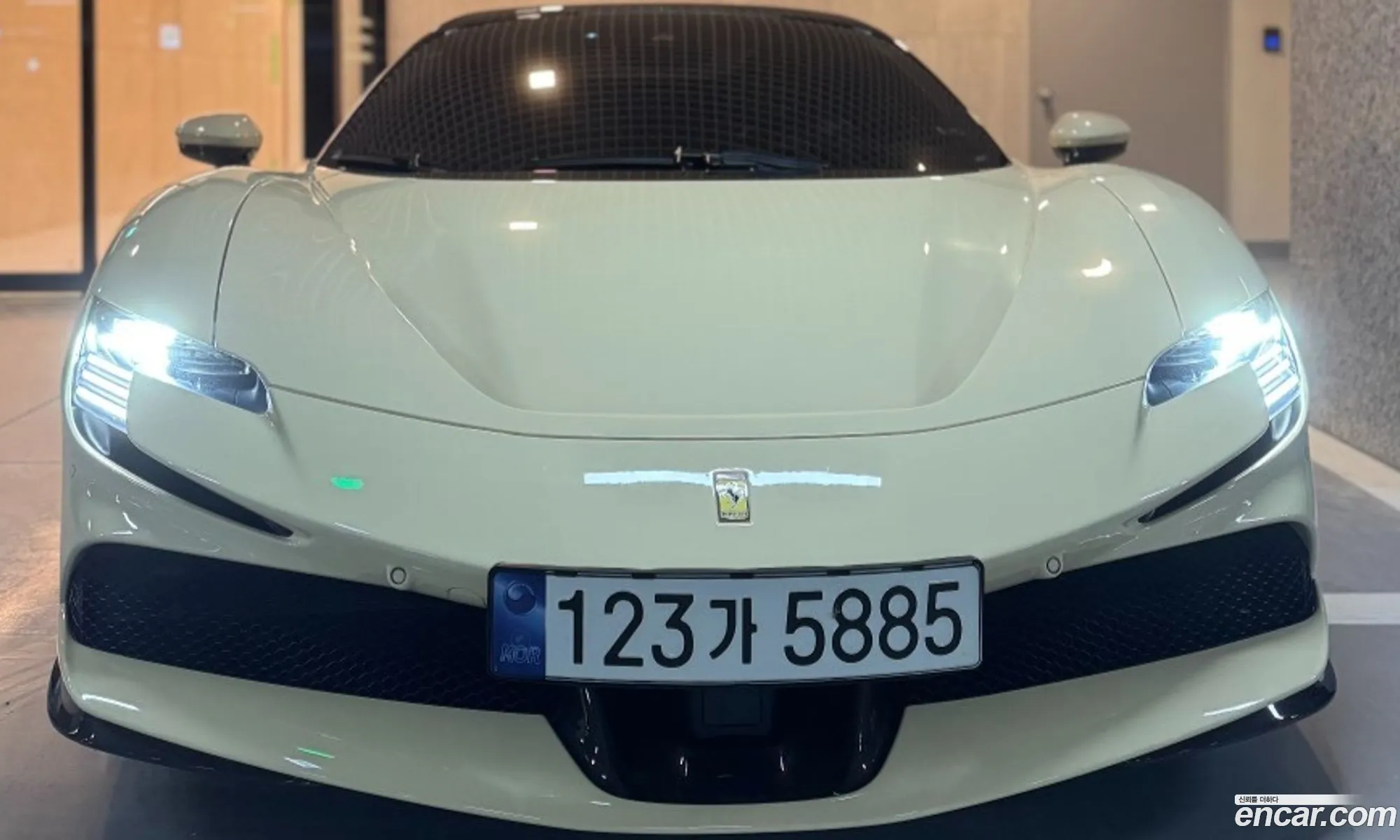 Ferrari SF90 Spider