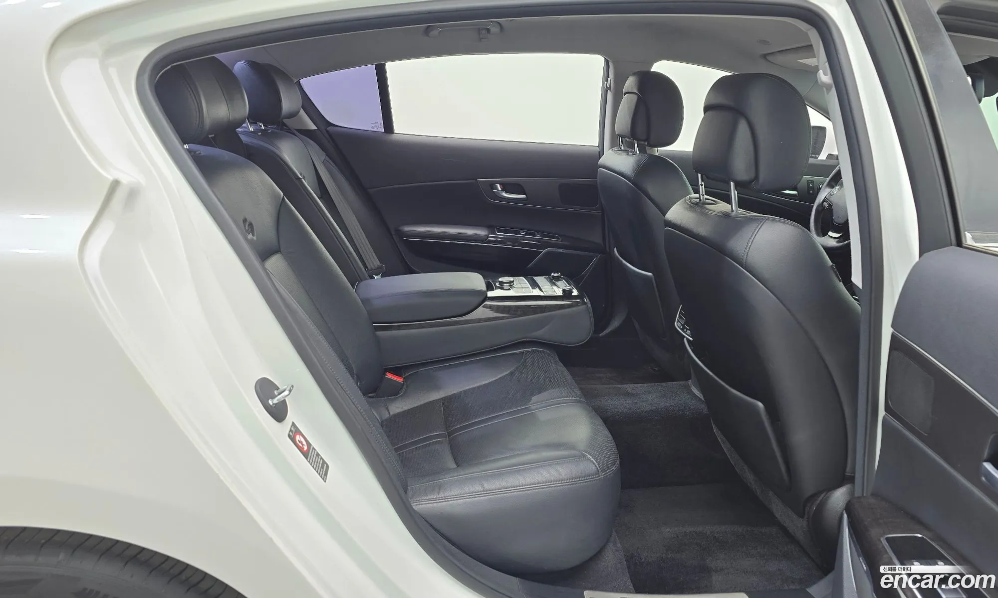 Kia K9 2013 — 6