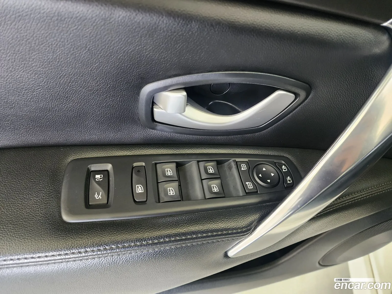 Renault Korea (Samsung) SM7 Nova 2016 — 13