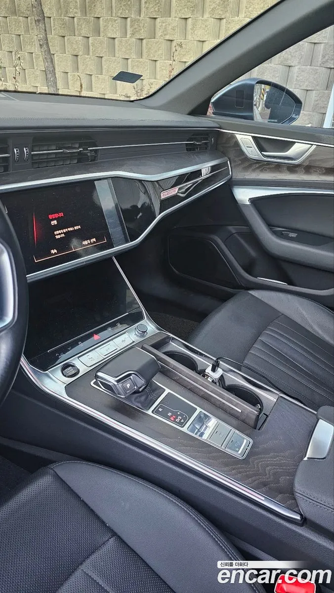 Audi A6 2022 — 6