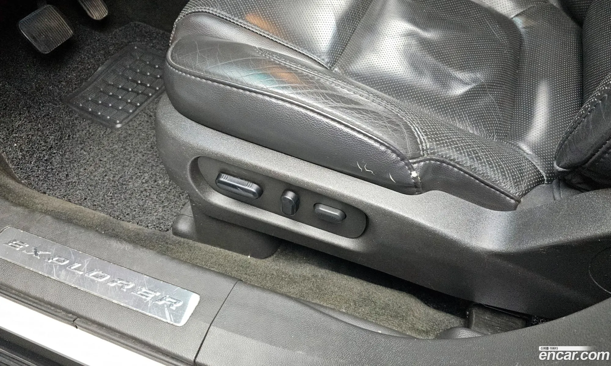 Ford Explorer 2012 1FM5K8F8XDGB41789 — 11