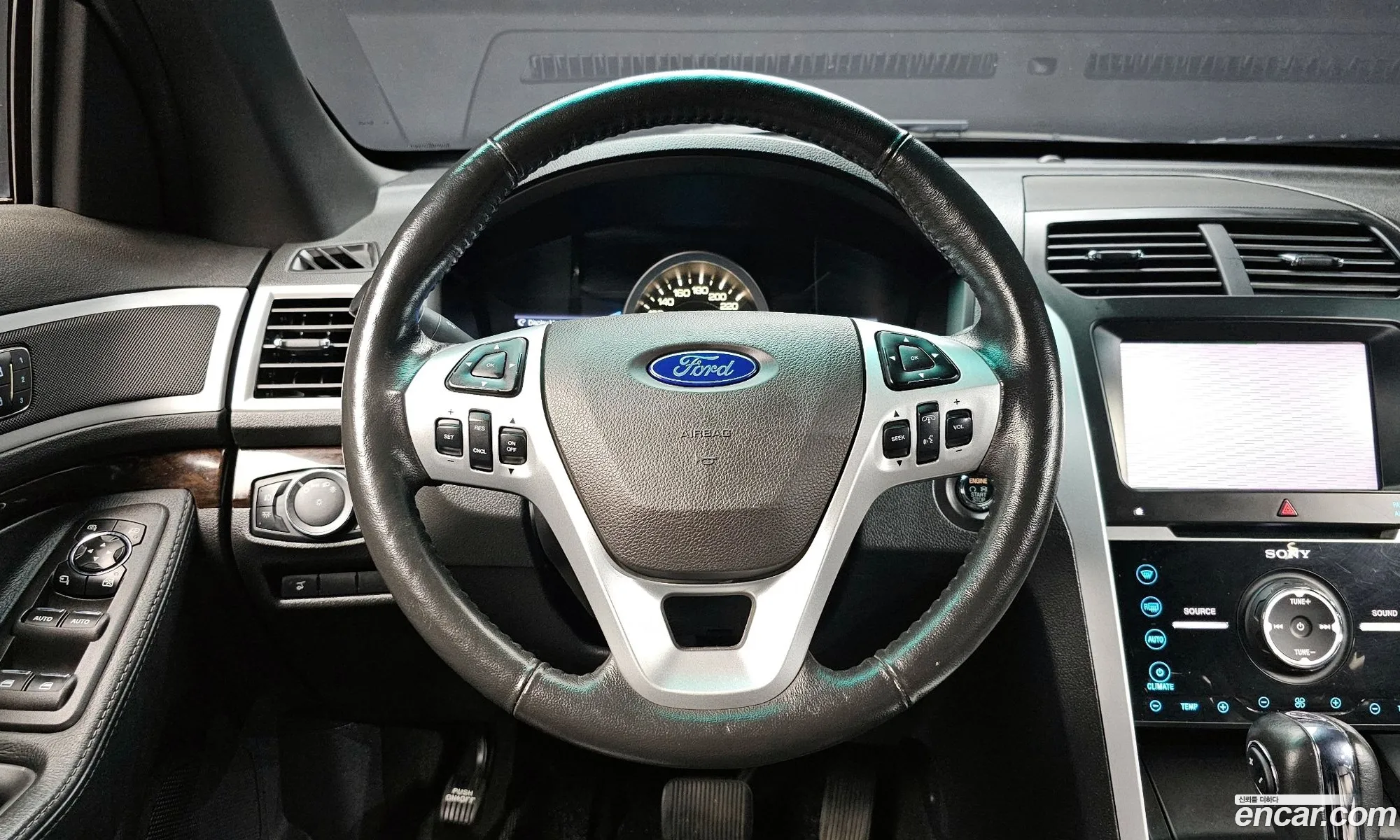 Ford Explorer 2012 1FM5K8F8XDGB41789 — 3