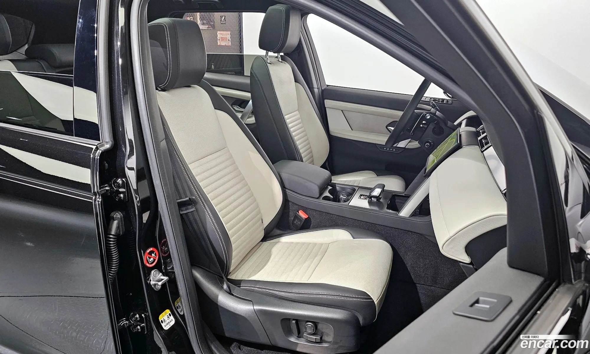 Land Rover Discovery Sport 2024 — 18