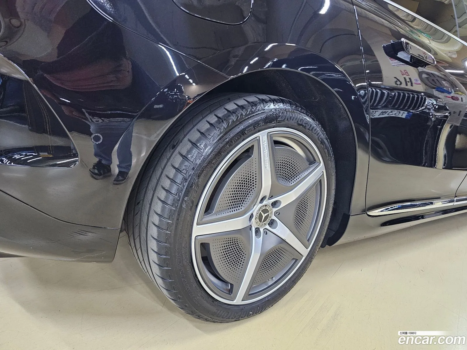 Mercedes-Benz EQE V295 2024 — 9