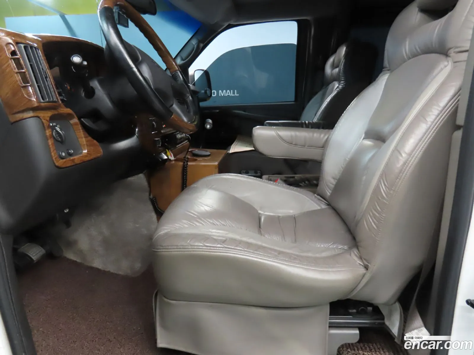 Chevrolet Express Van 2004 — 9
