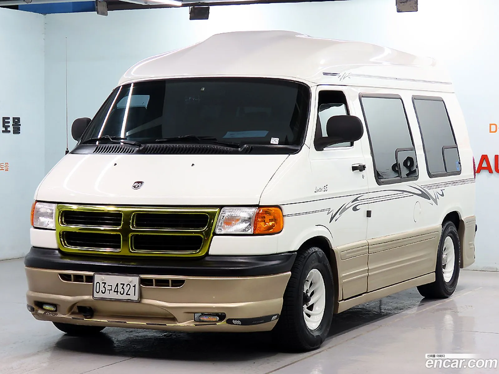 Dodge Ram Van 2002 — 18