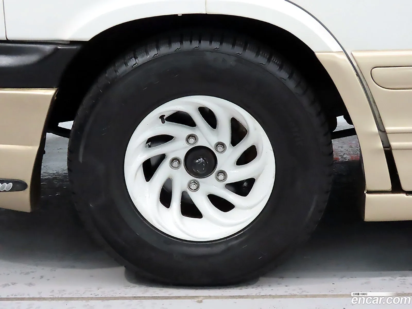 Dodge Ram Van 2002 — 6