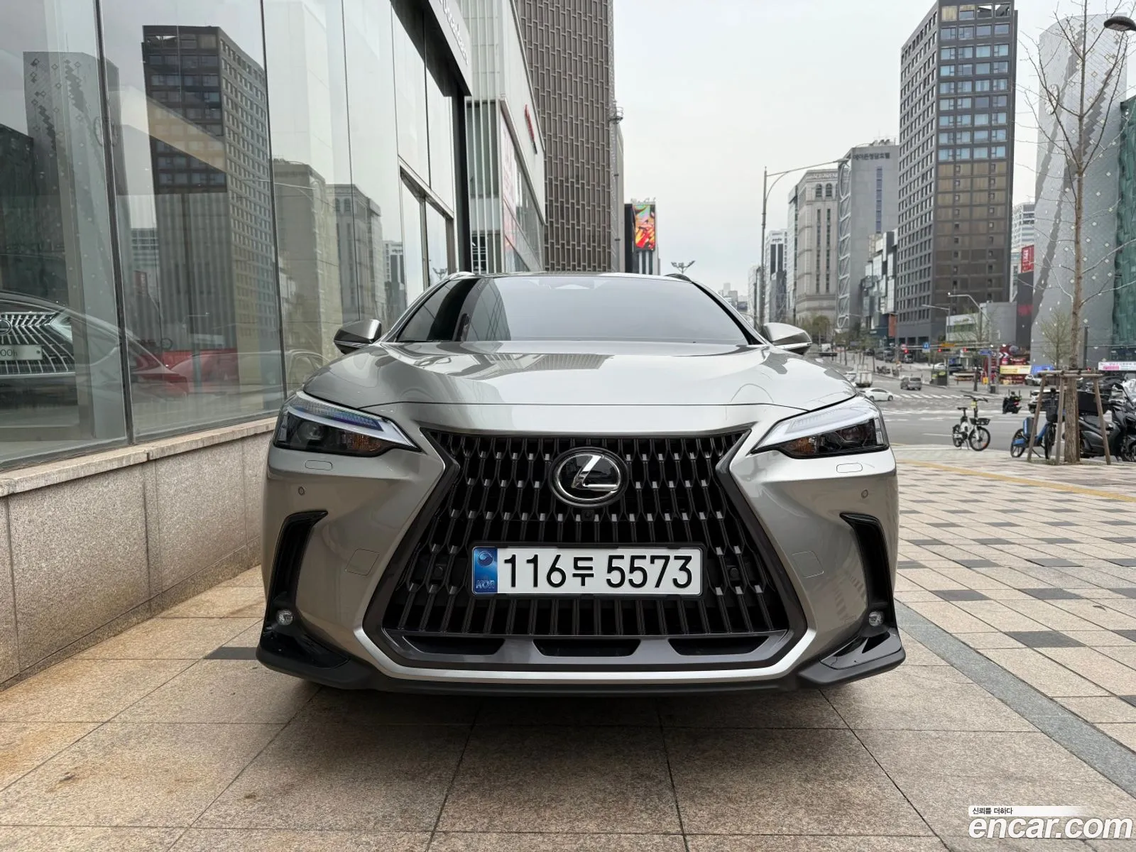 Lexus NX450h+ 2025 — 16