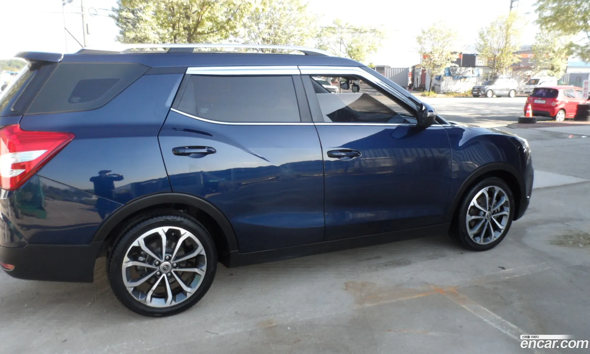KG Mobility (SsangYong) Tivoli Air 2017 — 20