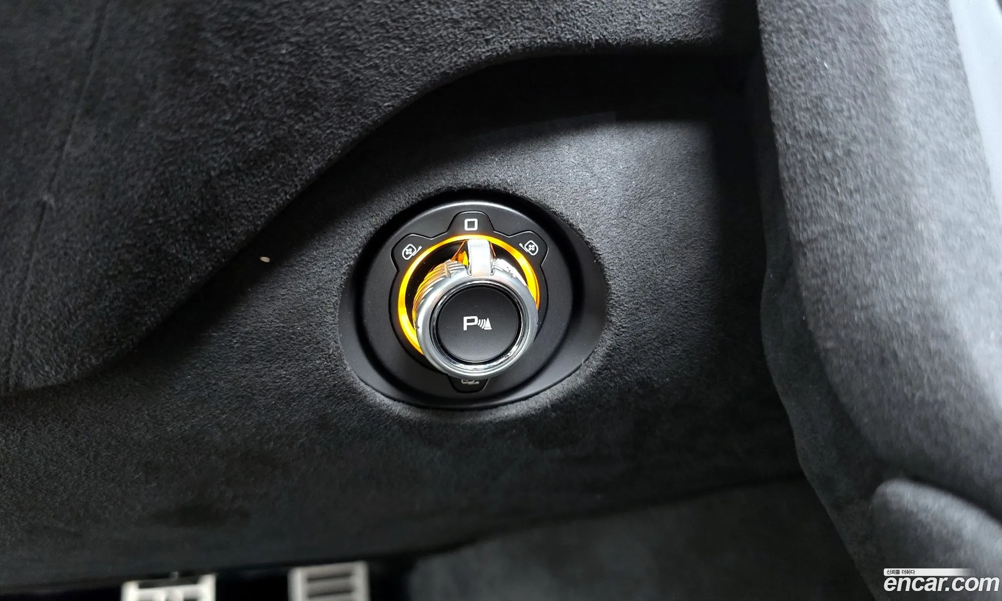 McLaren 750S 2024 SBM14BCBXRW007430 — 10
