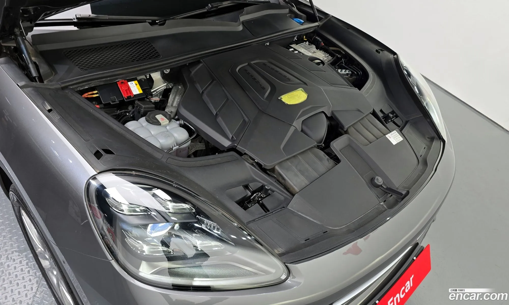 Porsche Cayenne 2019 WP1AA29Y6KDA20656 — 8