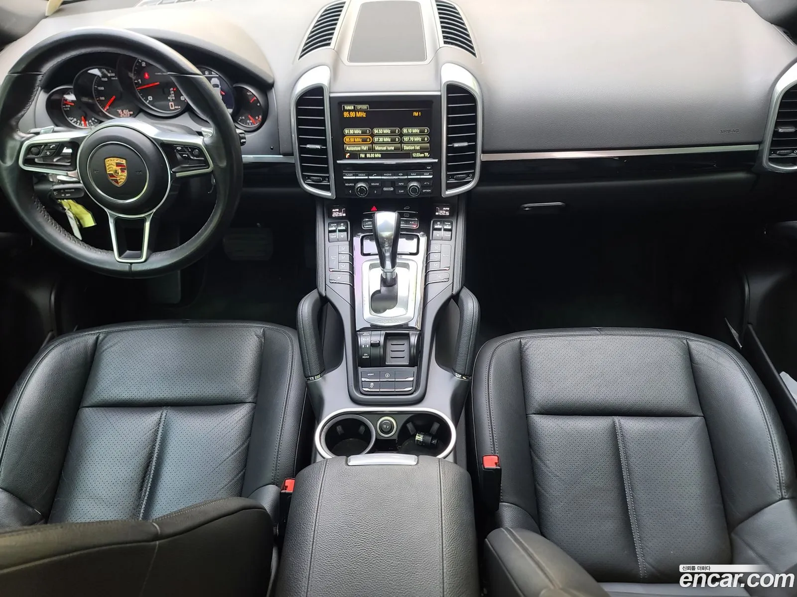 Porsche Cayenne 2015 — 15