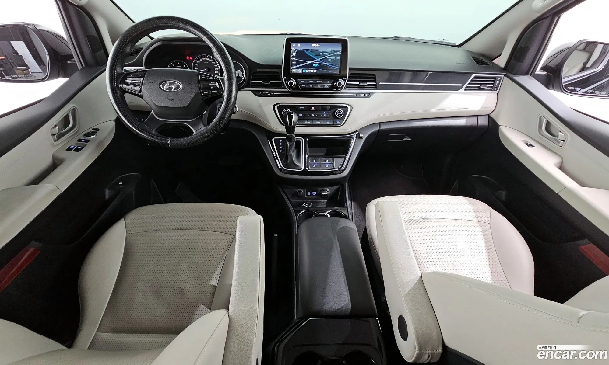 Hyundai Grand Starex 2018 — 4