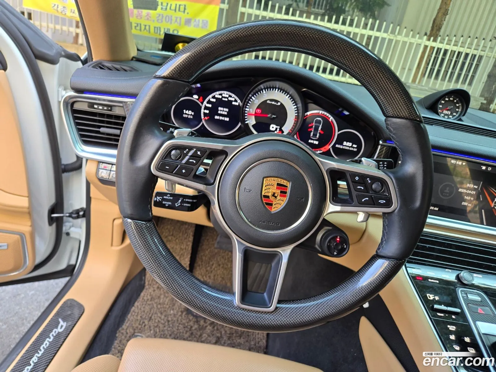 Porsche Panamera 2018 — 14