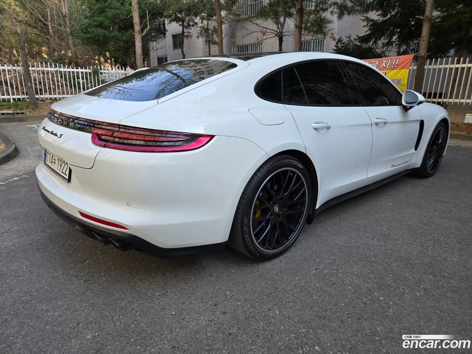 Porsche Panamera 2018 — 10