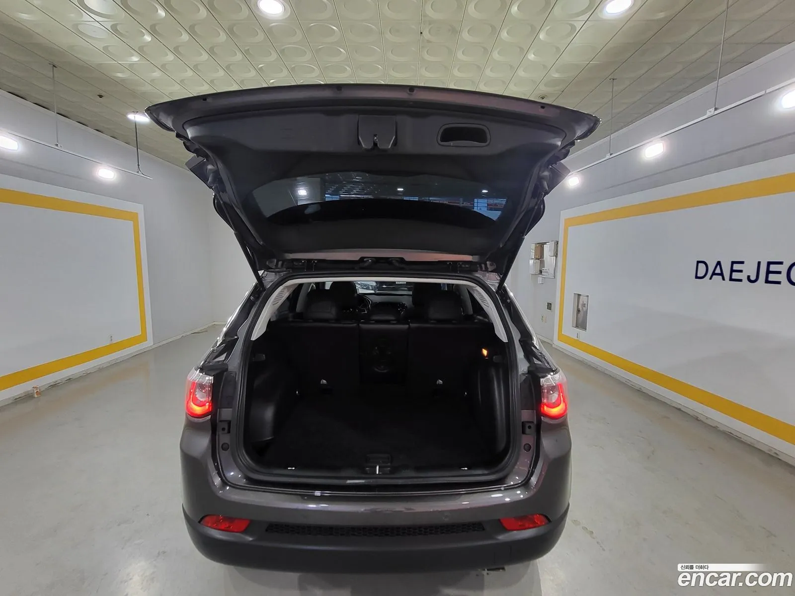 Jeep Compass 2020 — 5