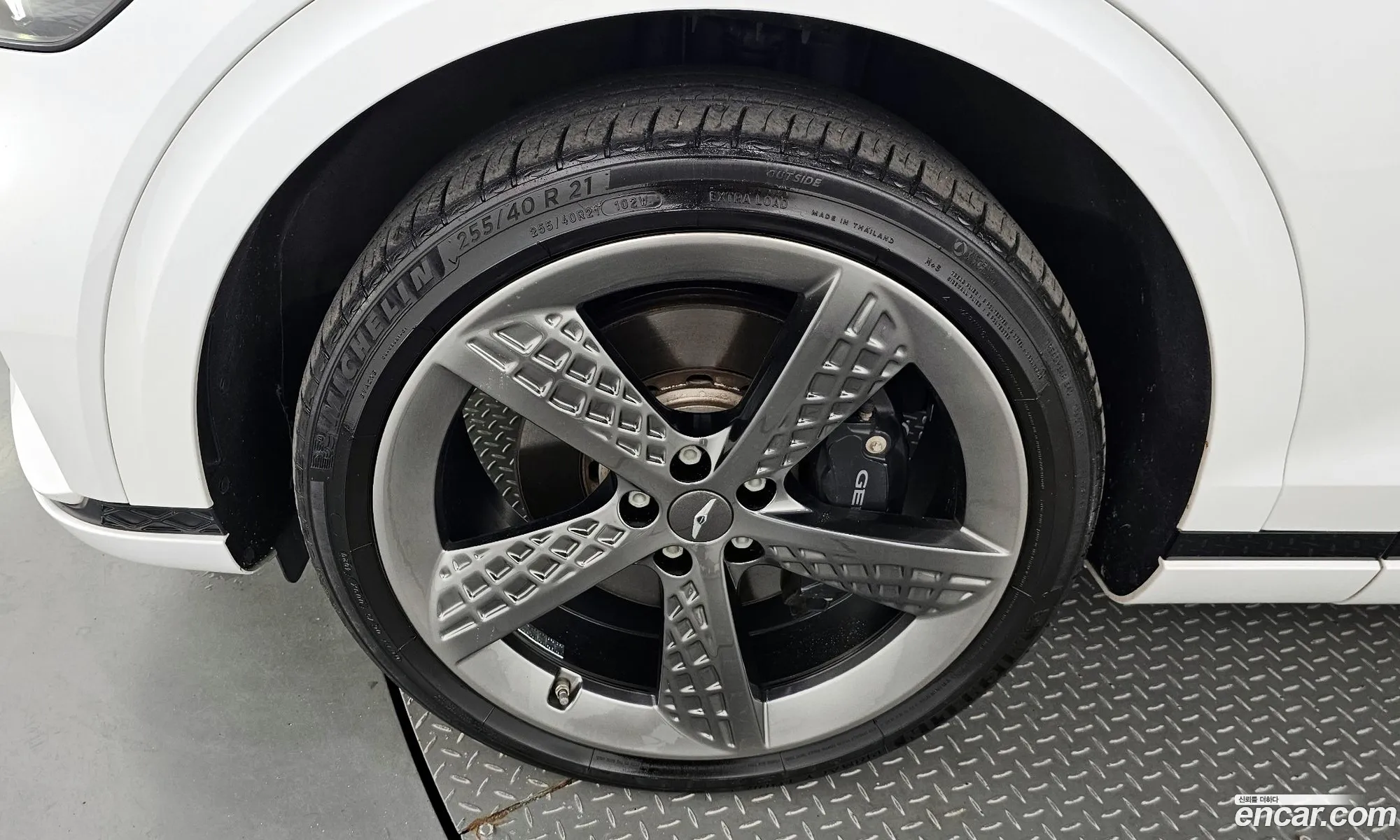 Genesis GV70 2021 — 13