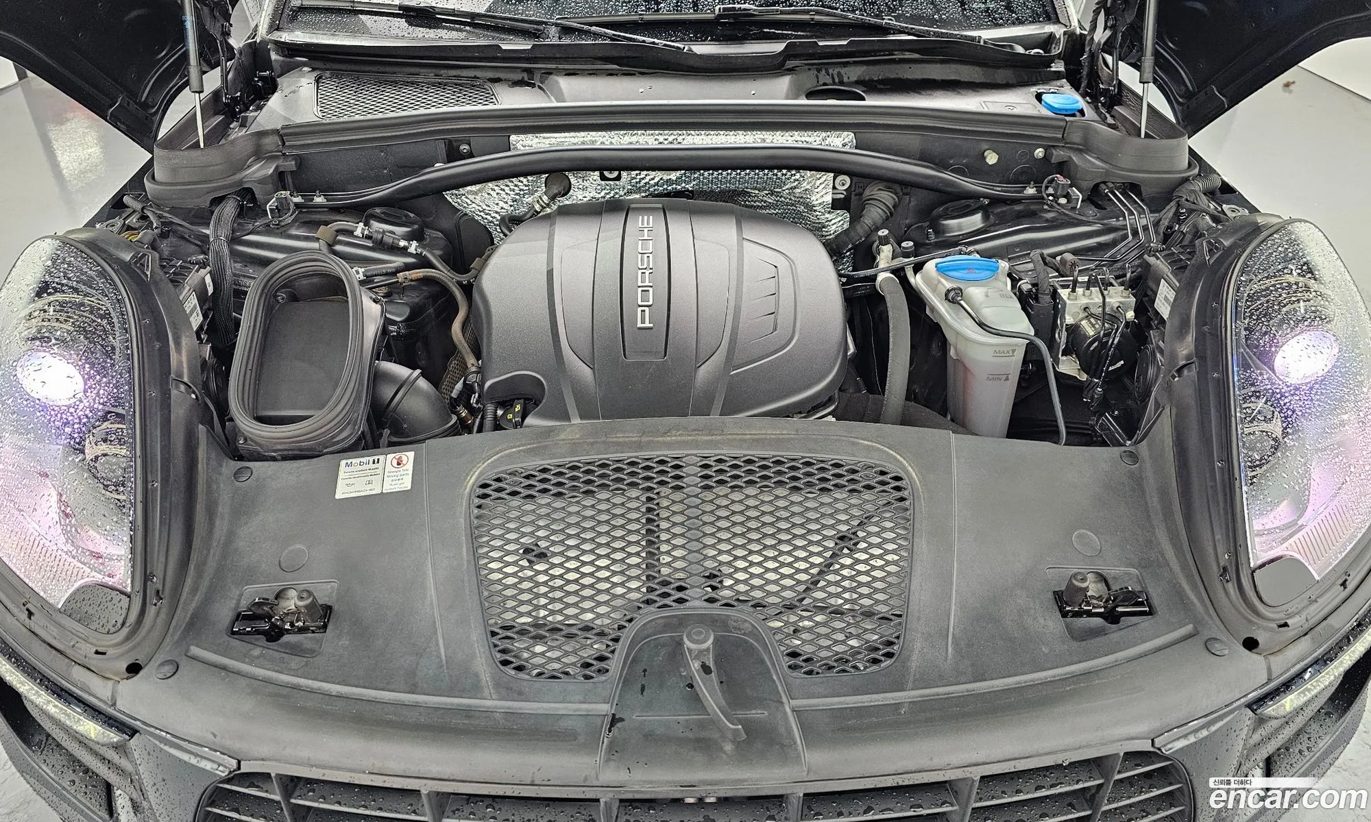 Porsche Macan 2018 WP1AA2951JLB26278 — 16