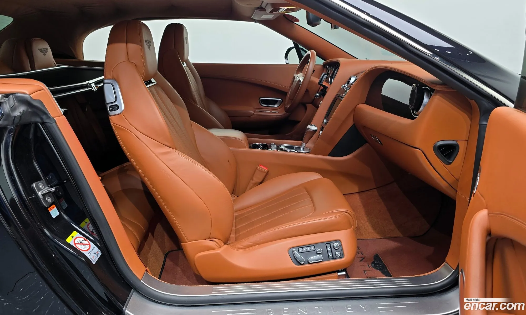 Bentley Continental GT 2014 SCBGT23W2EC040316 — 14