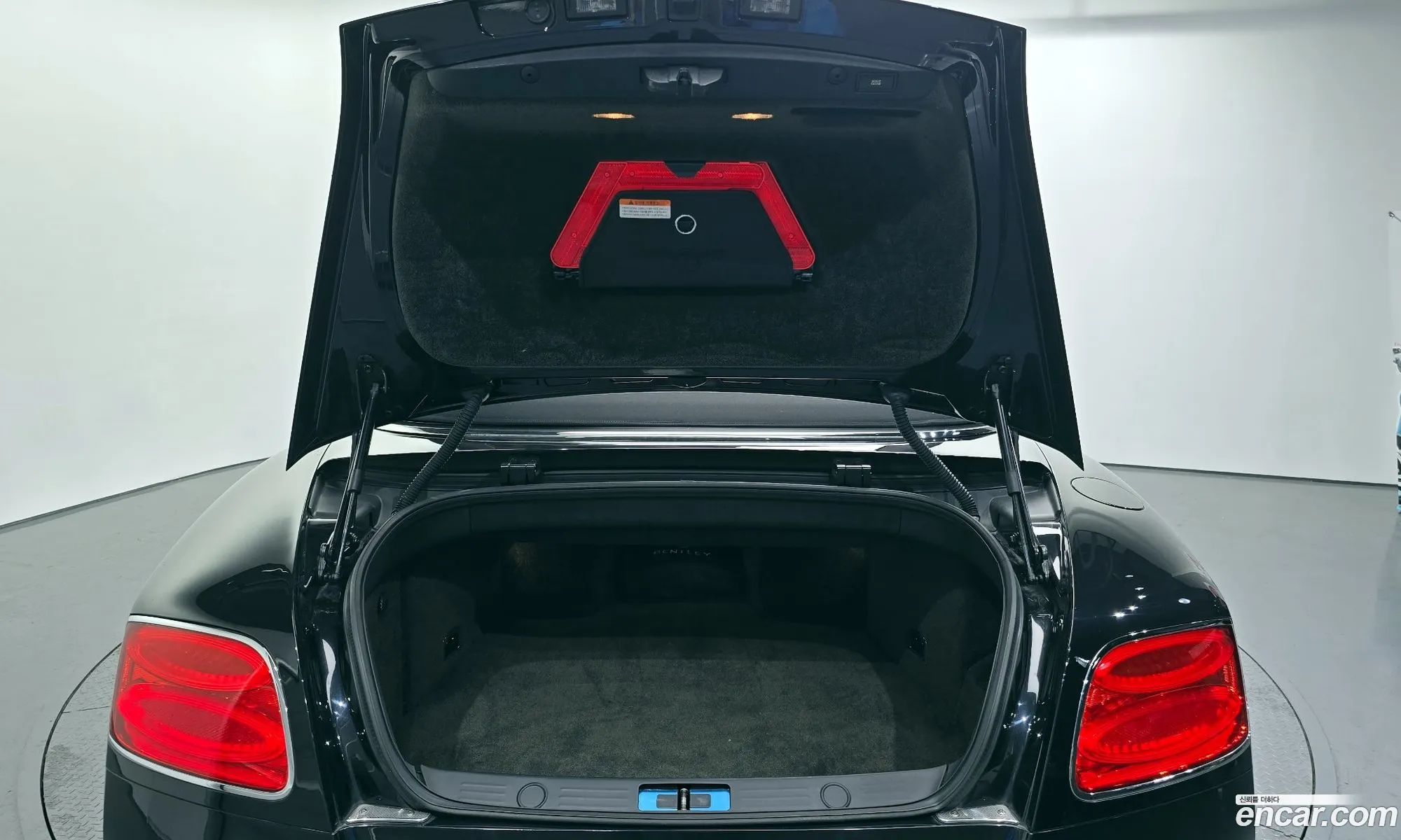 Bentley Continental GT 2014 SCBGT23W2EC040316 — 5