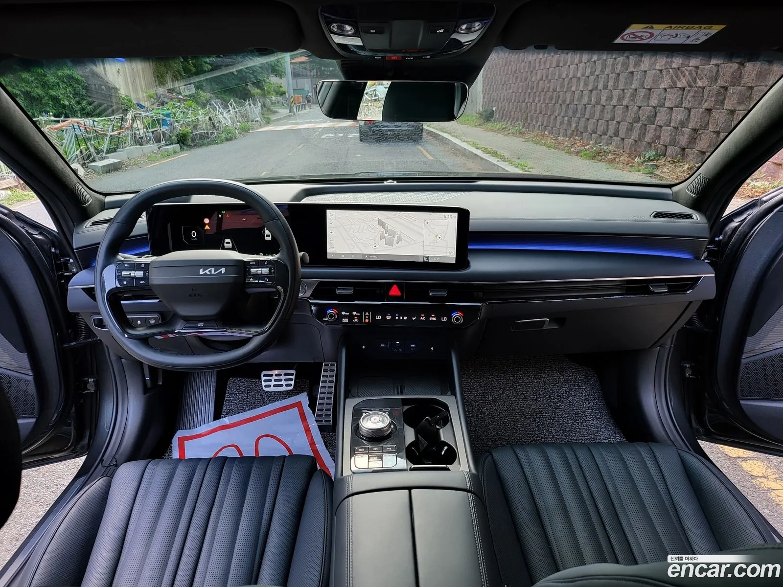Kia K8 Hybrid 2024 — 8