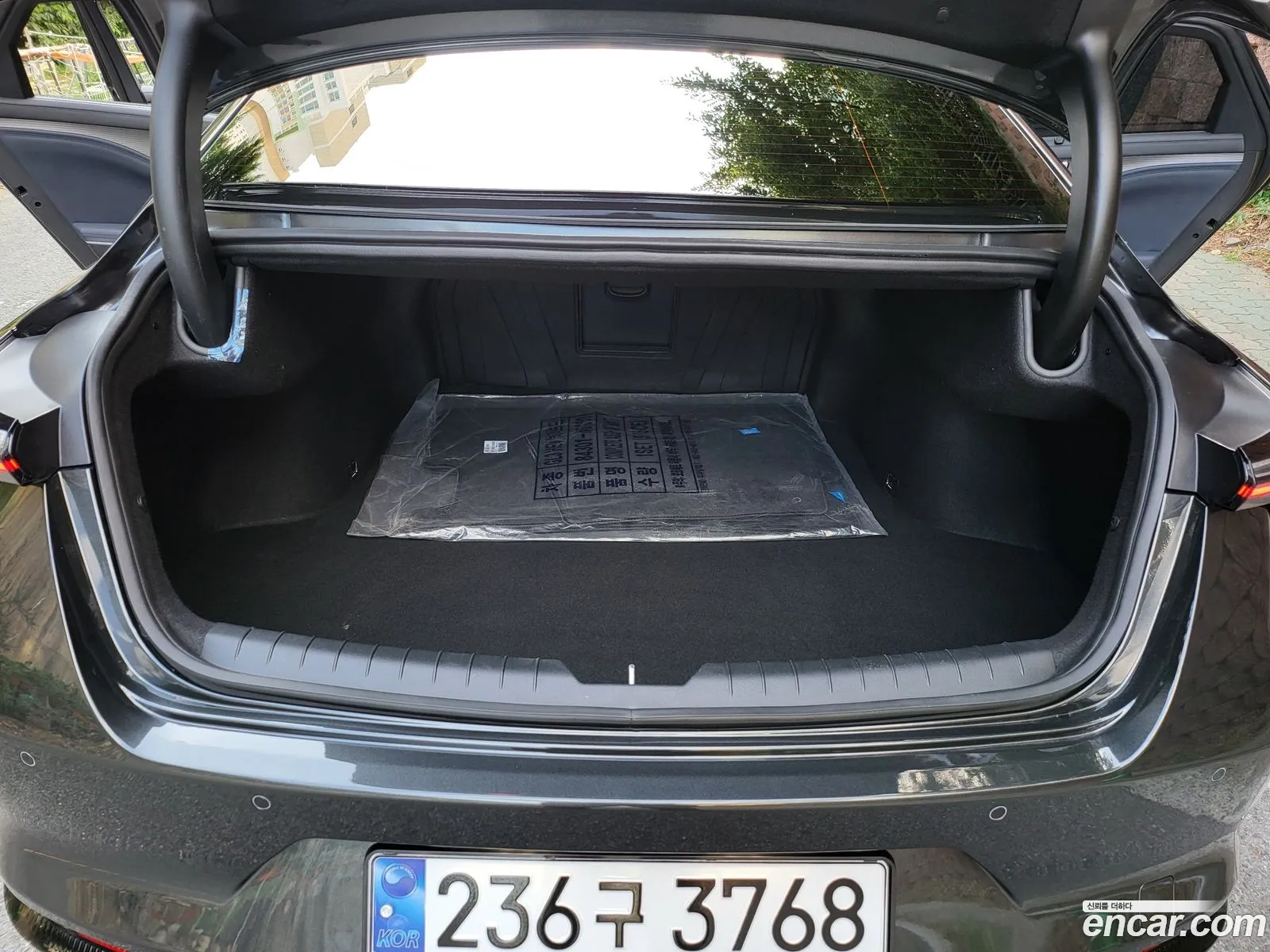 Kia K8 Hybrid 2024 — 4