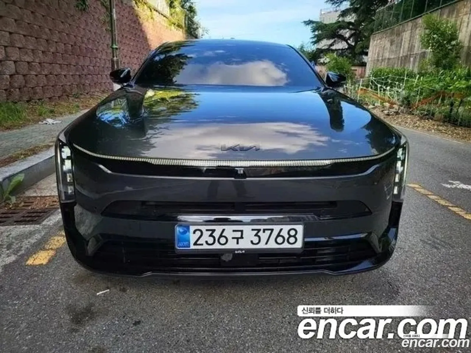 Kia K8 Hybrid 2024 — 18
