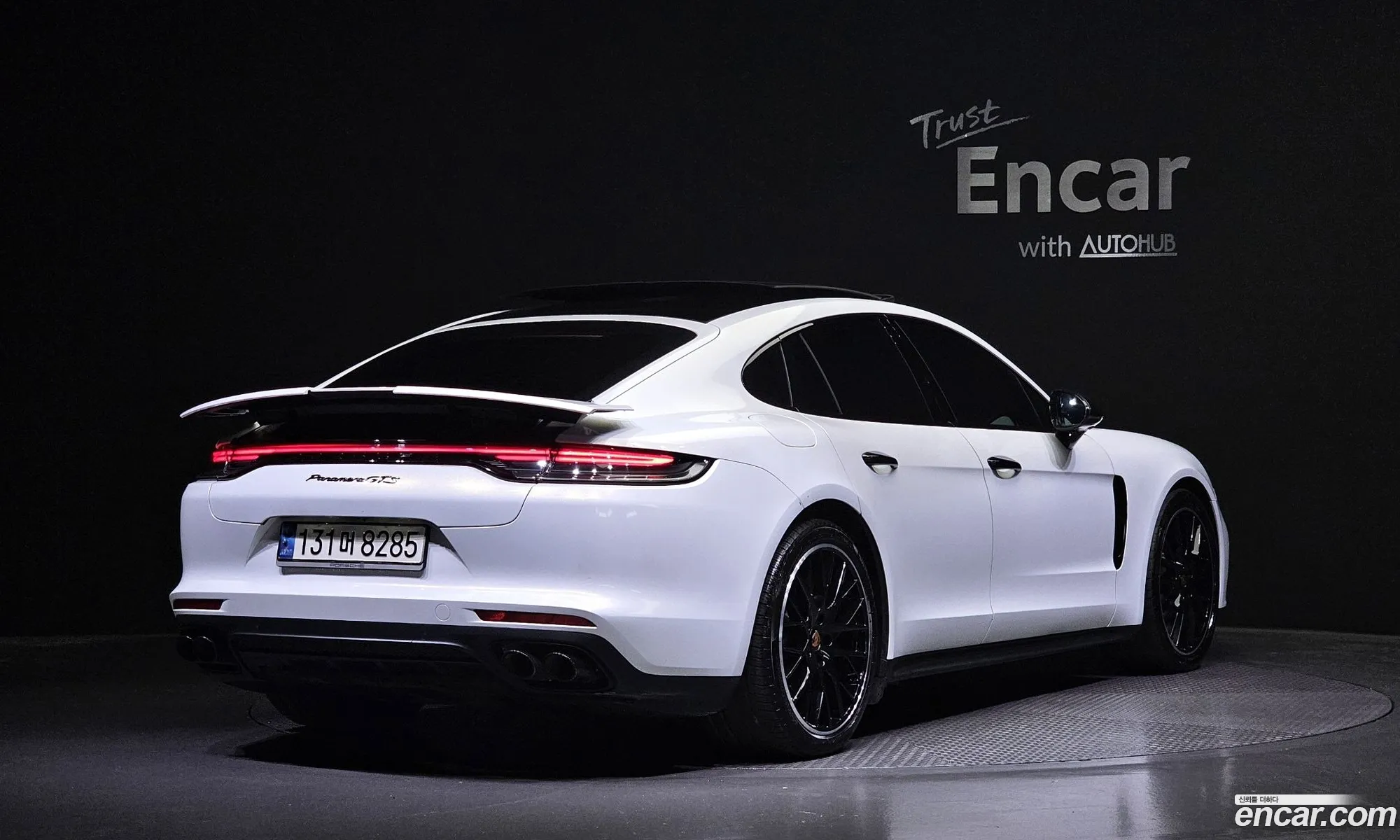 Porsche Panamera 2021 — 12