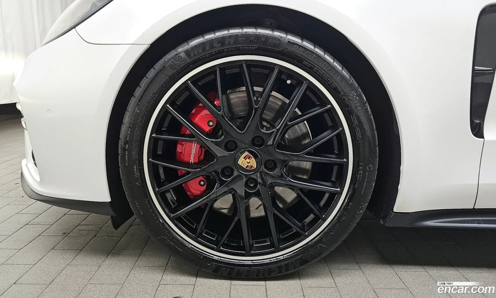 Porsche Panamera 2021 — 3