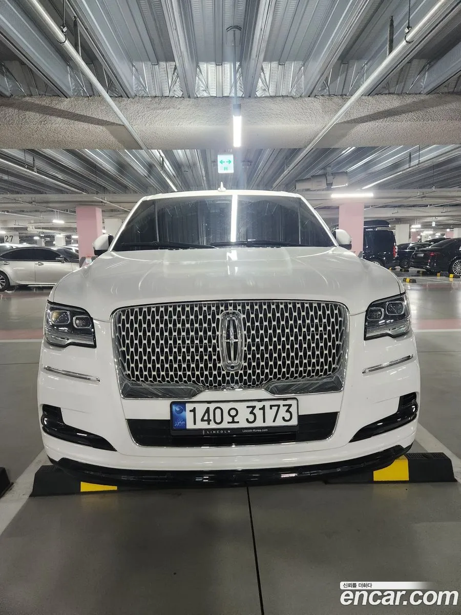 Lincoln Navigator 2022 — 14