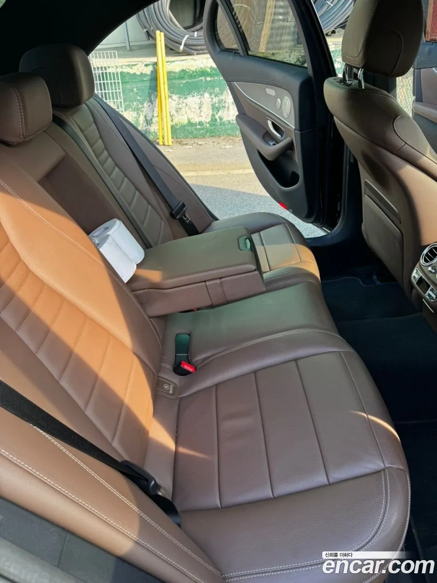 Mercedes-Benz E-Class W213 2022 — 10