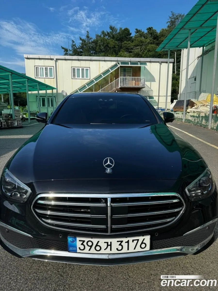 Mercedes-Benz E-Class W213 2022 — 17