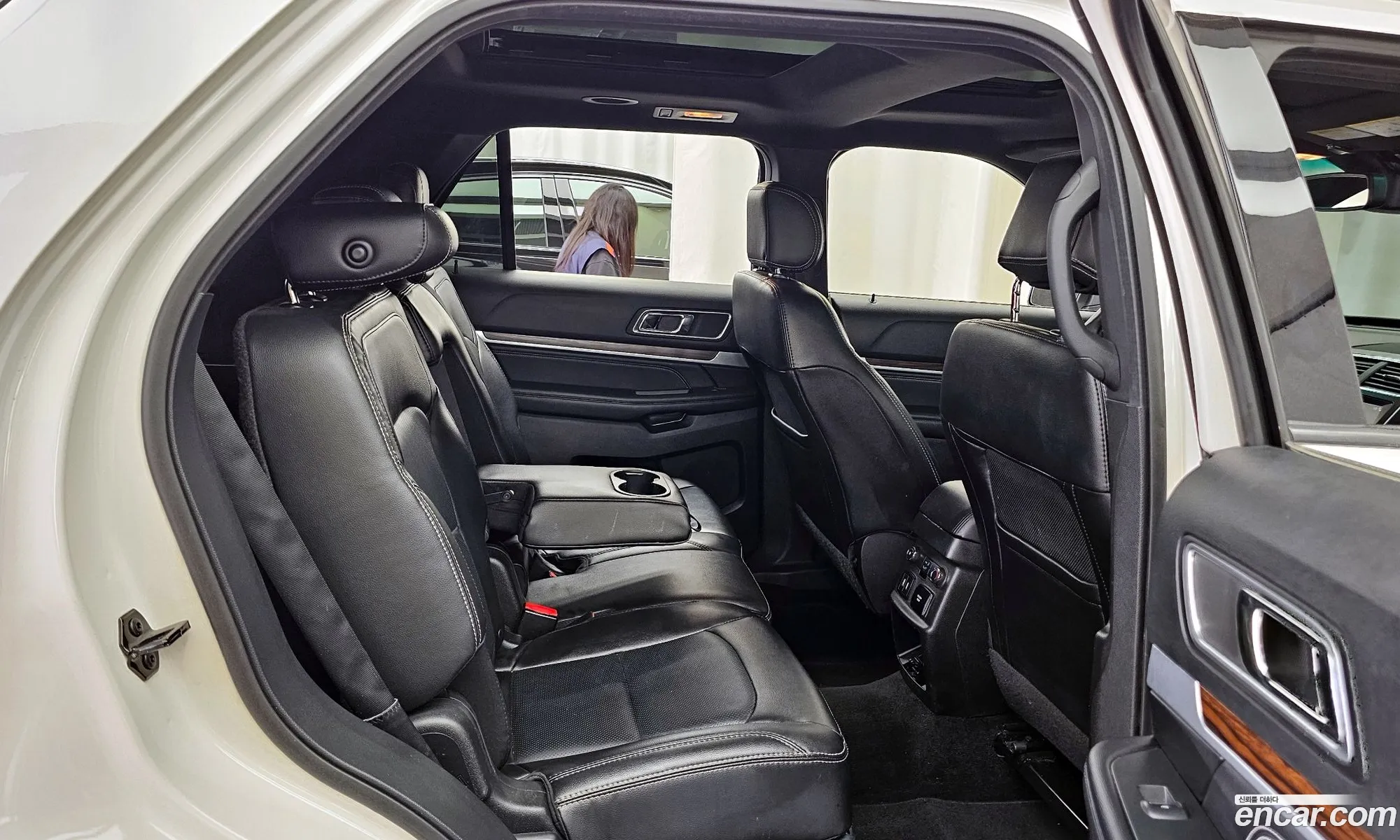 Ford Explorer 2016 1FM5K8FH6HGA30369 — 9