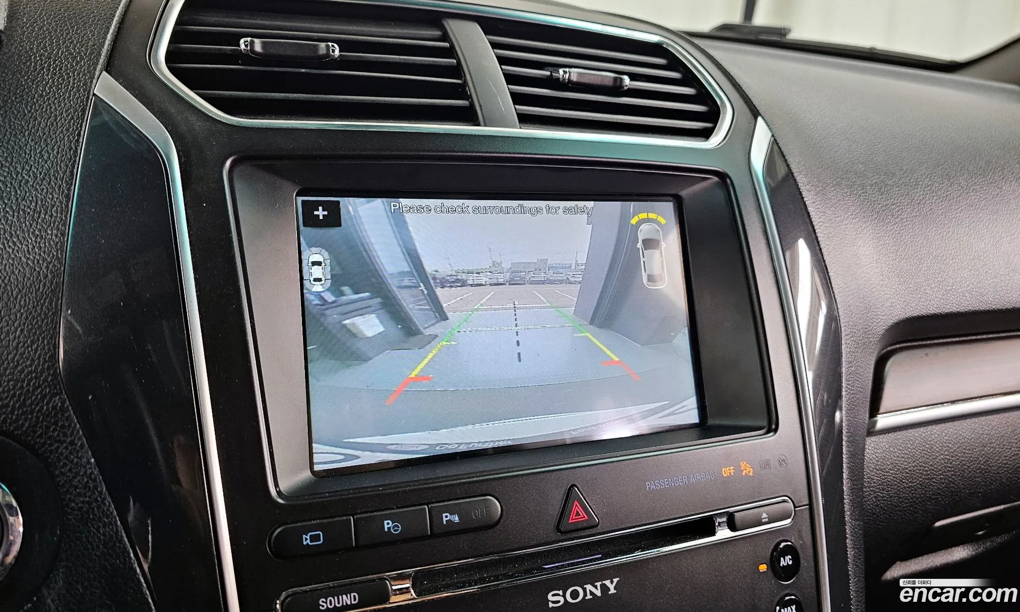 Ford Explorer 2016 1FM5K8FH6HGA30369 — 13