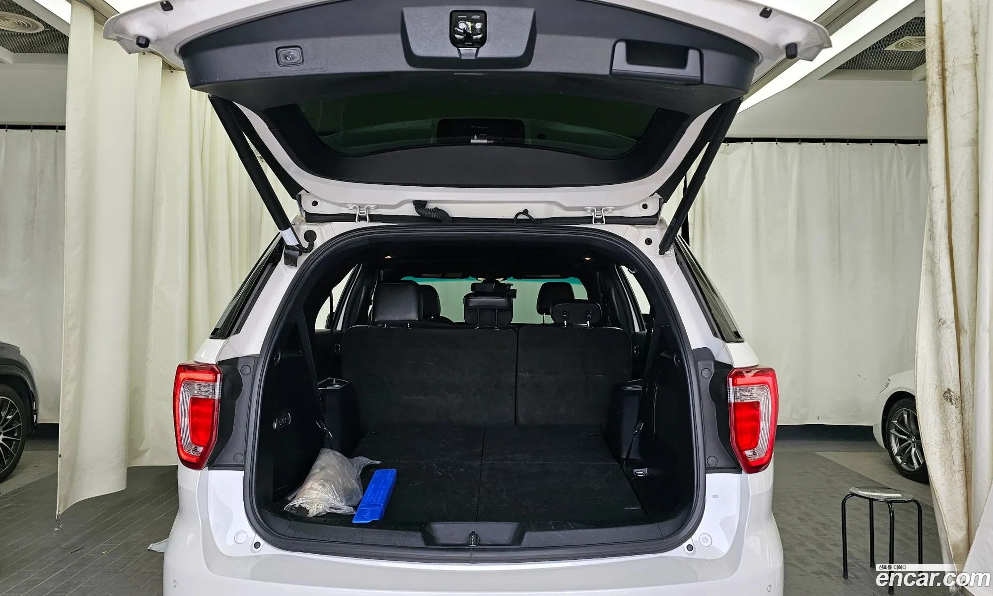 Ford Explorer 2016 1FM5K8FH6HGA30369 — 18
