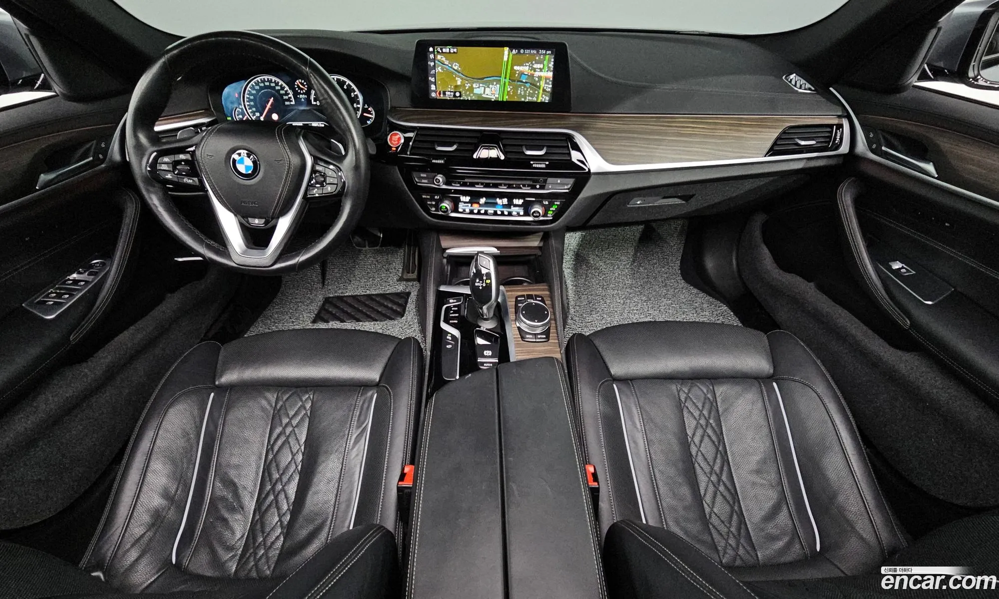 BMW 5 Series 2017 WBAJD9109HWC10472 — 17