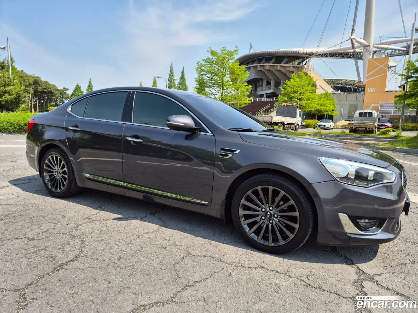 Kia K7 2013 — 12