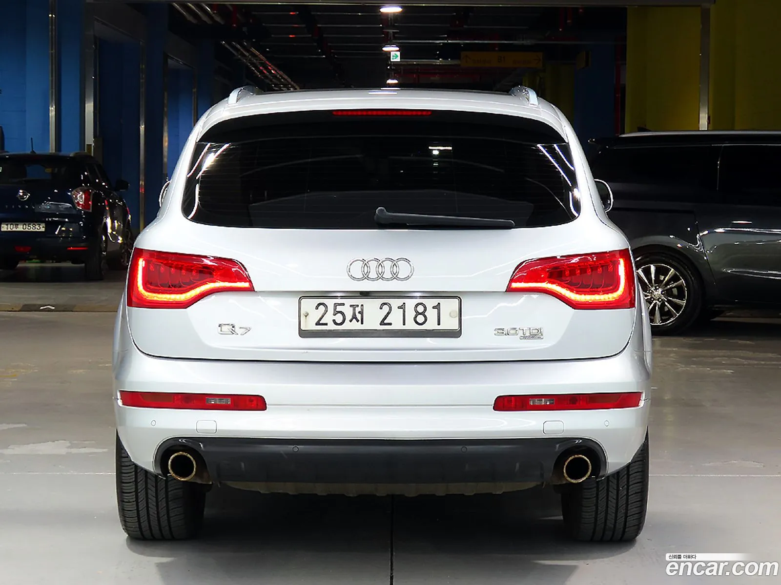 Audi Q7 2010 — 2