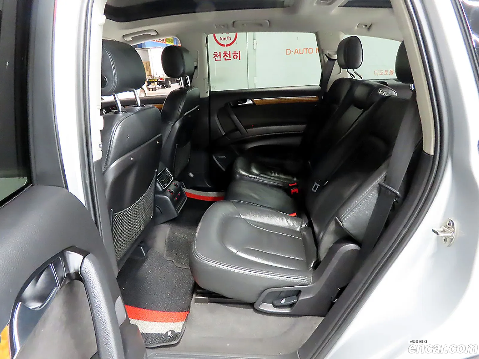 Audi Q7 2010 — 10