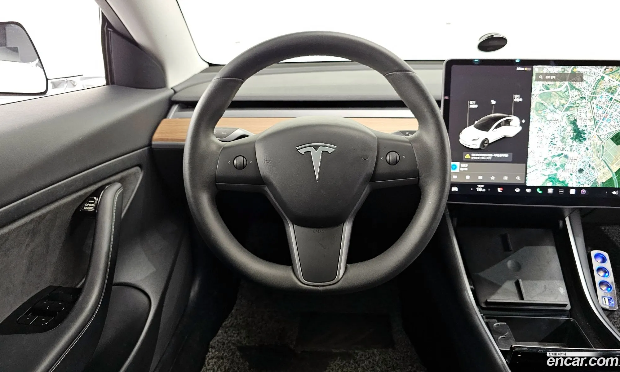 Tesla Model 3 2020 — 11