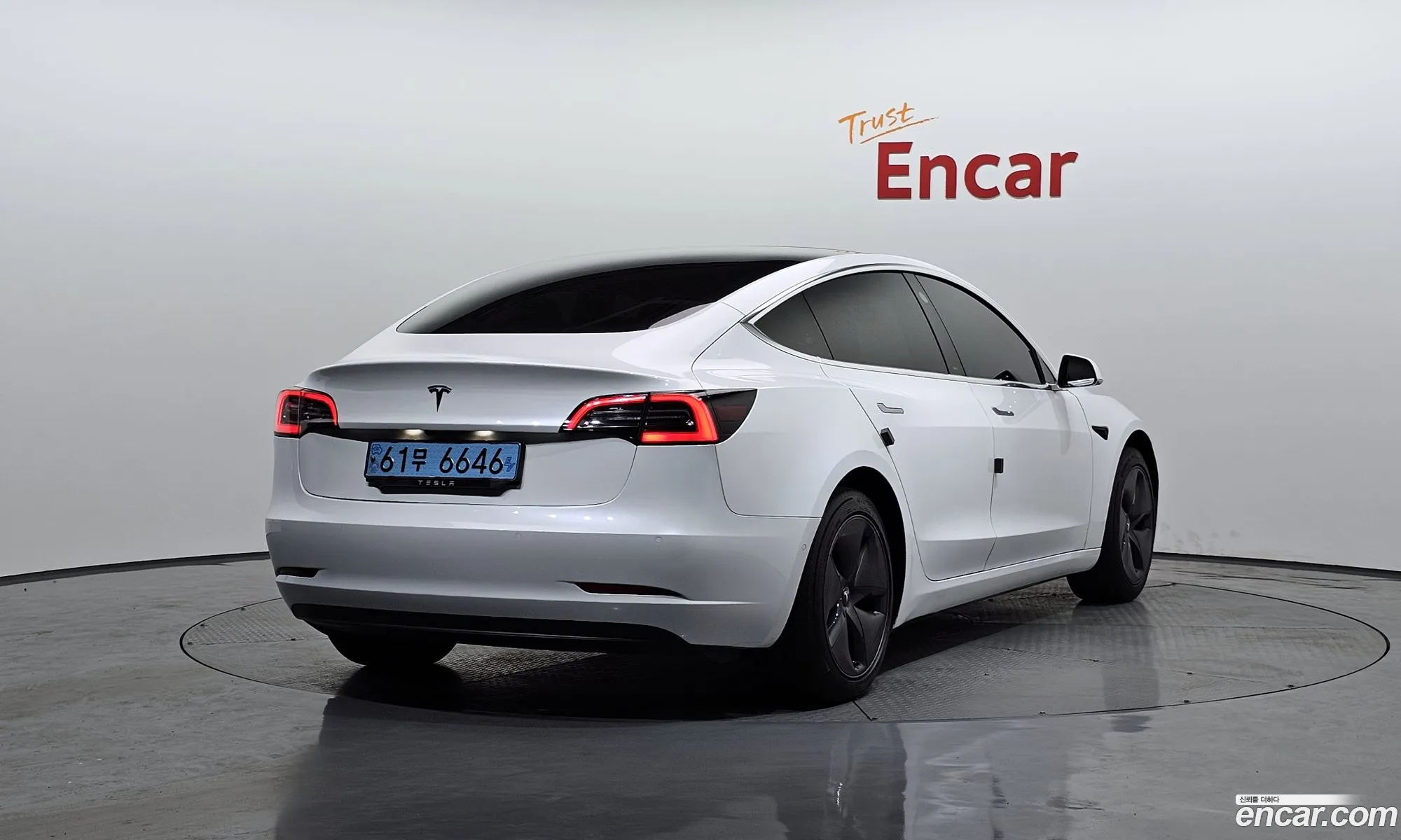 Tesla Model 3 2020 — 9