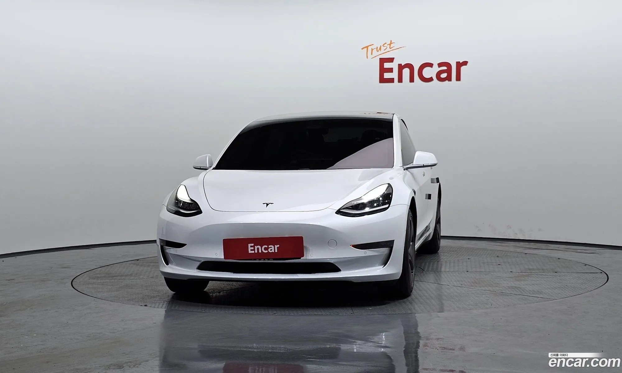 Tesla Model 3 2020 — 19