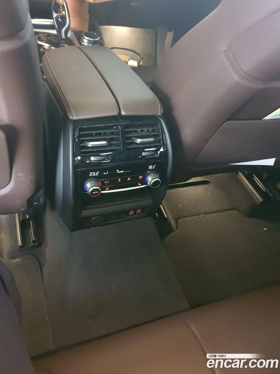BMW 6 Series GT 2023 — 12