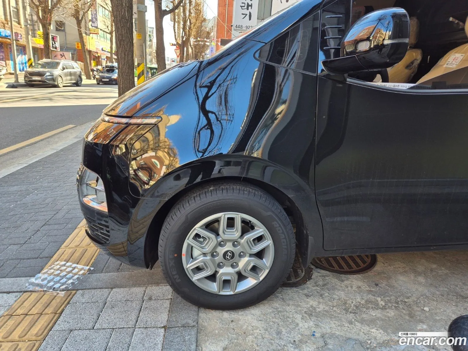 Hyundai Staria 2025 — 9