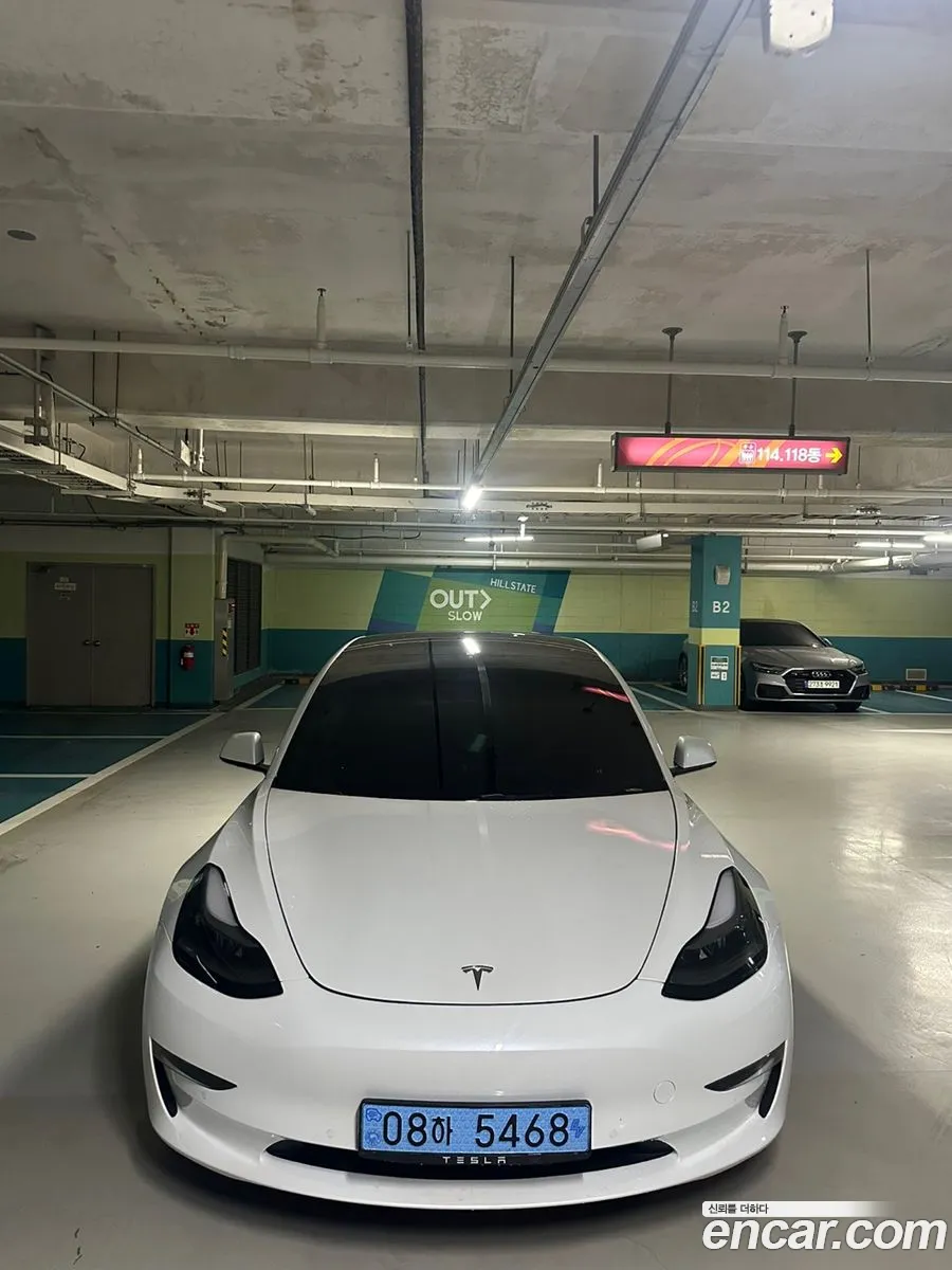 Tesla Model 3 2022 — 7