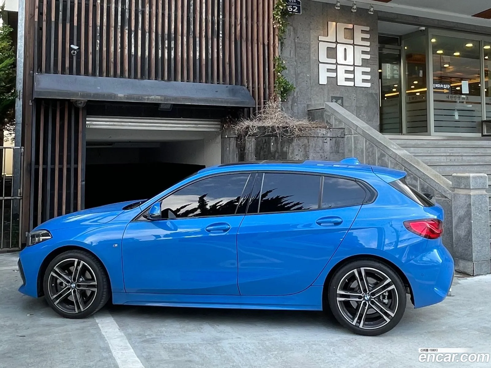BMW 1 Series 2022 — 13